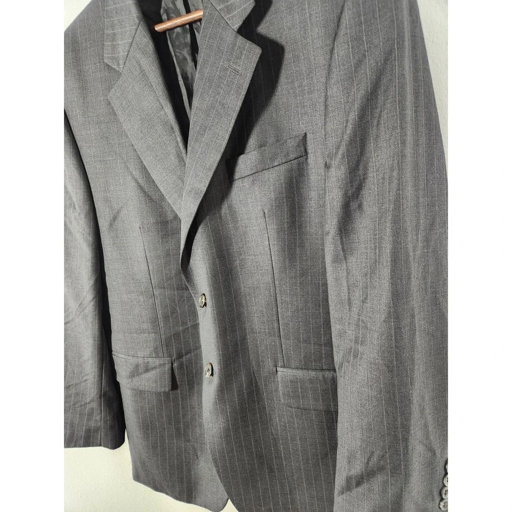 Ralph Lauren CHAPS Gray Pinstriped Blazer Two Button‎ Size 42 Regular 36 Waist